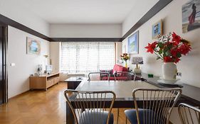 Aurelia Apartment